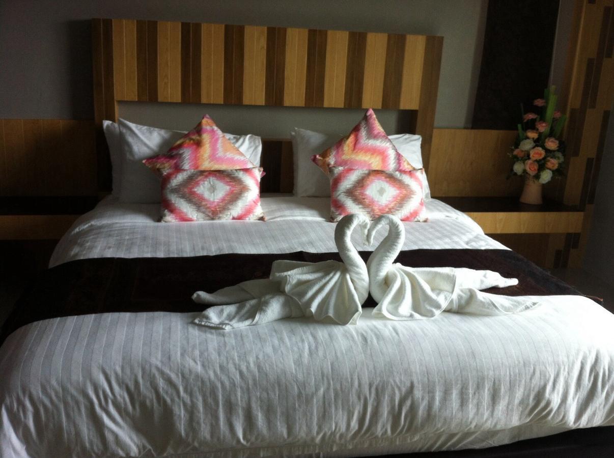 Hobby Hotel Uttaradit Dış mekan fotoğraf